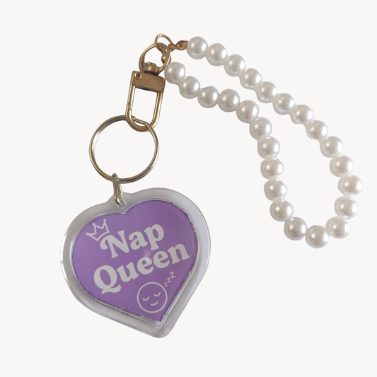 Keychain Heartwith Pearl Wristlet Shape