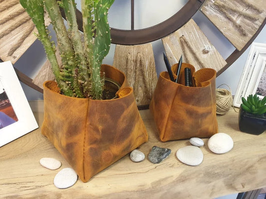 Leather Plant Pot Holder